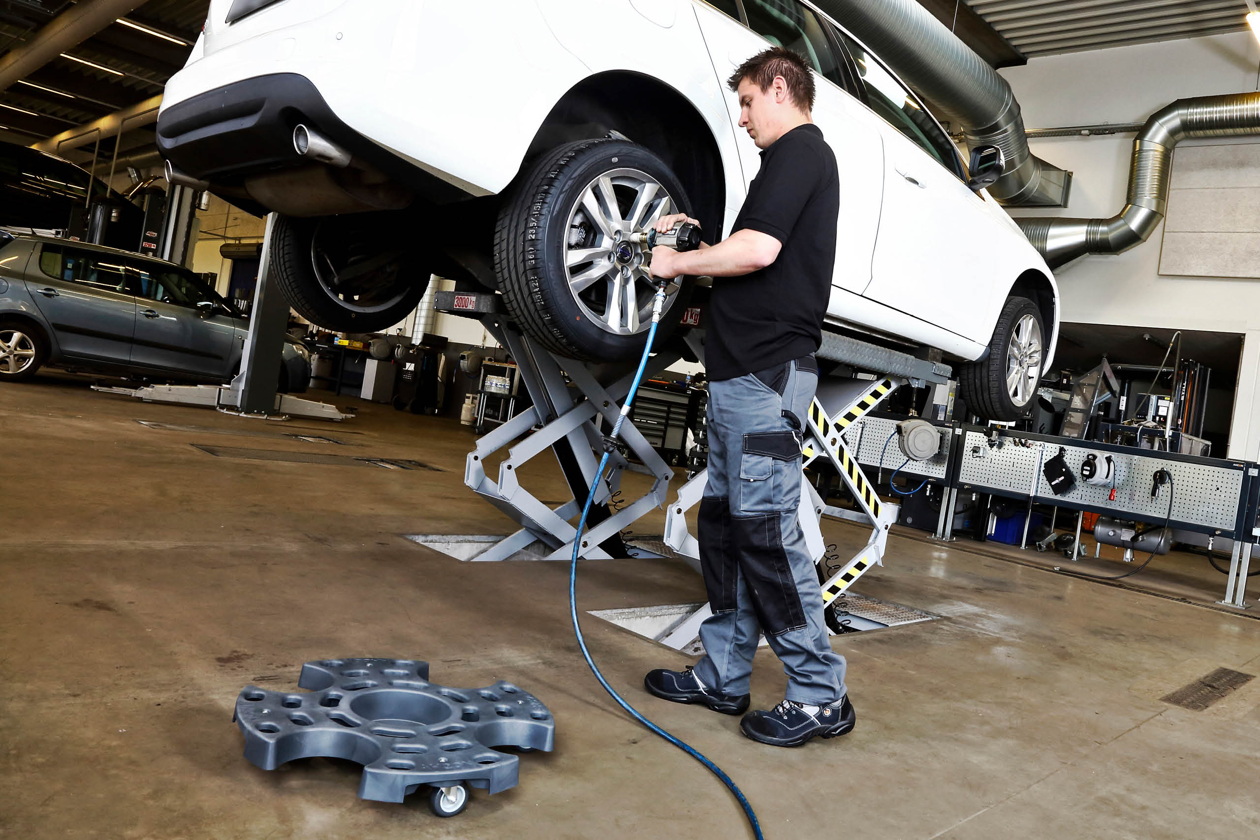 Wheel Trolley